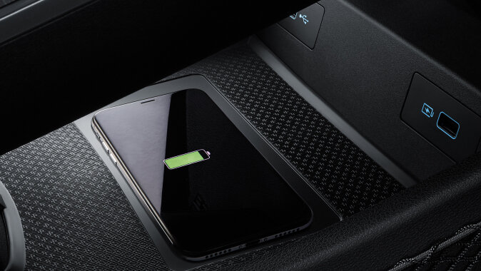 Azkarra Wireless Charging - M