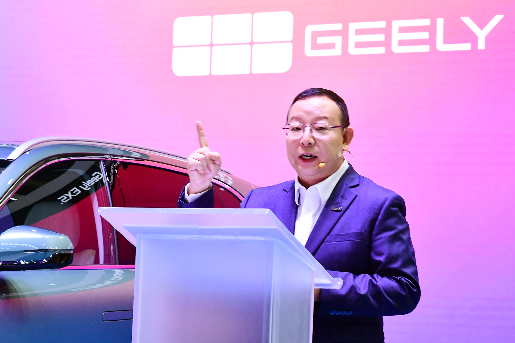 Speech stage